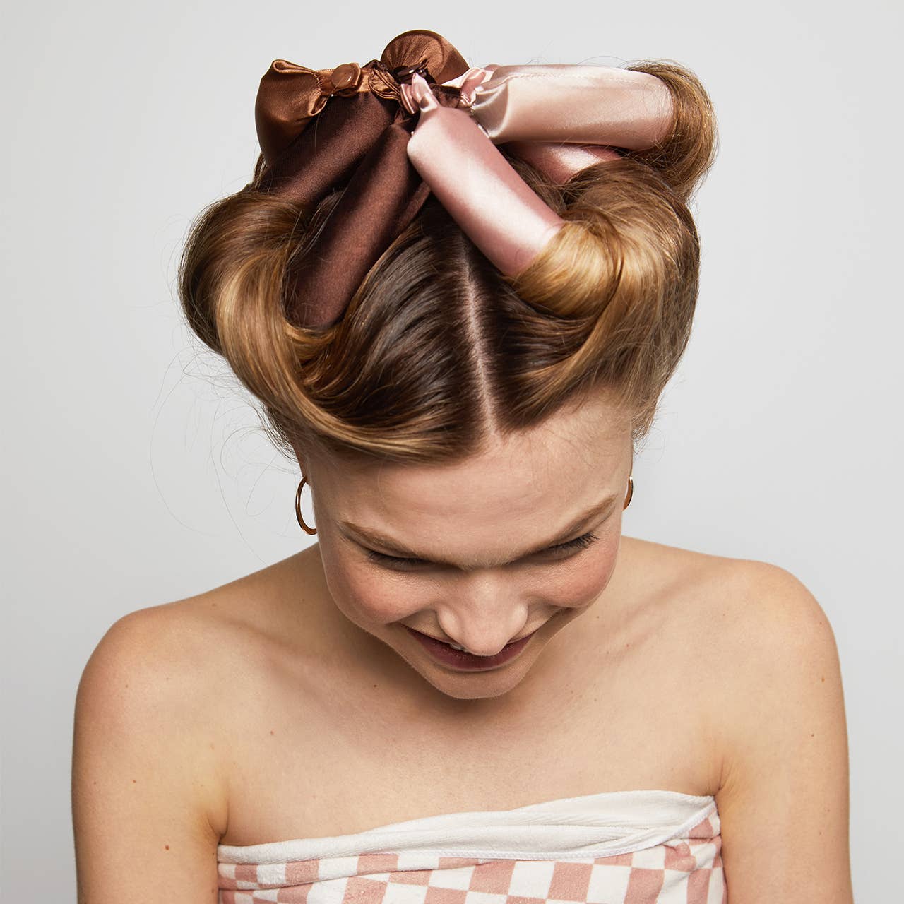 Satin Jumbo Flexi Rods - Rosewood (4 PCs): Effortlessly achieve smooth, voluminous, and frizz-free curls with these satin rods.